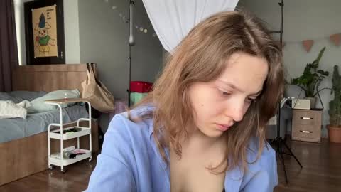 Snapshot of holydori chatting on 04/11/26, 11:25 dori not holy get my tg channel with link from description under last photo online show from 04/11/26, 11:25