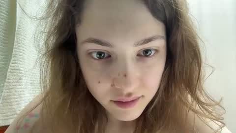 Snapshot of holydori chatting on 06/08/26, 09:09 dori not holy get my tg channel with link from description under last photo online show from 06/08/26, 09:09
