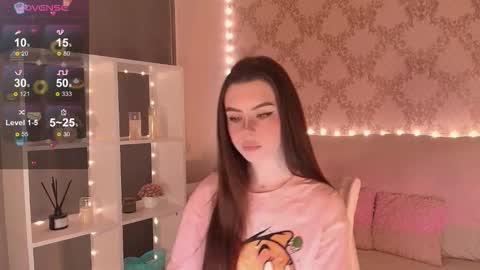 Mia online show from 02/17/26, 03:36