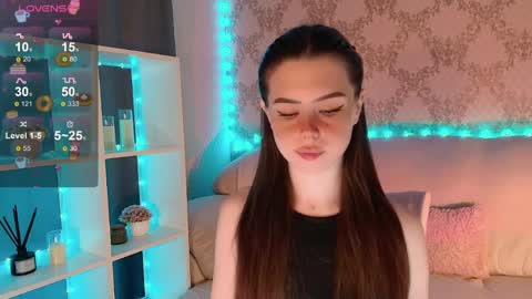 Mia online show from 05/29/26, 03:37