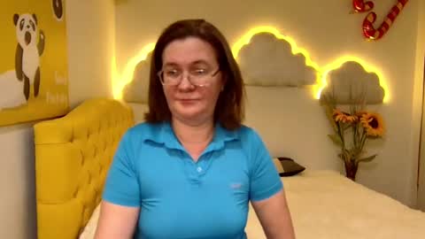 holymilfa online show from 02/02/25, 05:15