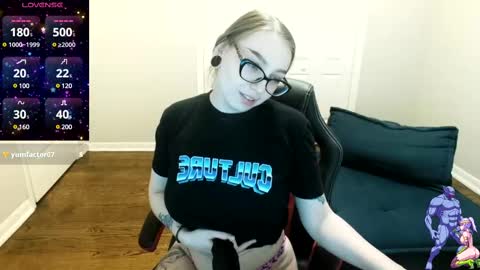 Viktoria online show from 03/04/25, 12:39