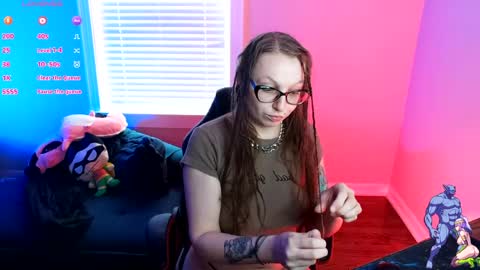 Snapshot of holyweed420 chatting on 04/02/26, 07:22 Viktoria online show from 04/02/26, 07:22