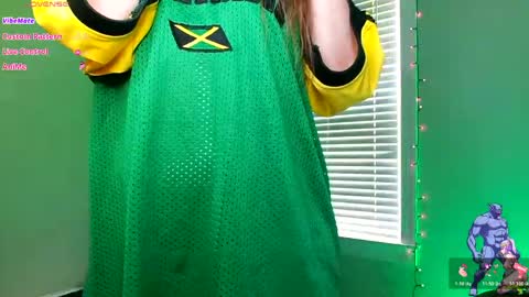 Snapshot of holyweed420 chatting on 04/20/26, 09:16 Viktoria online show from 04/20/26, 09:16