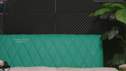 homehornyeva online show from 12/18/24, 04:20