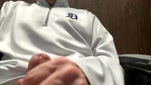 Snapshot of hondodeasy chatting on 01/16/26, 03:49 hondodeasy online show from 01/16/26, 03:49