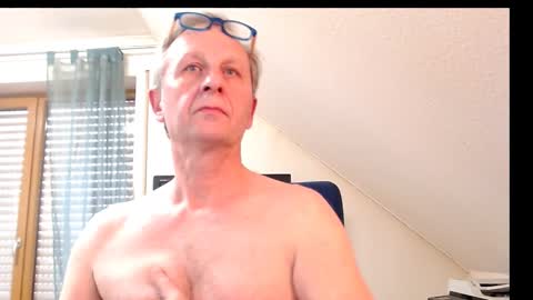 Bernd online show from 12/08/24, 01:03