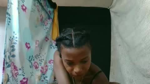 Snapshot of honeria98 chatting on 02/10/26, 07:01 honeria98 online show from 02/10/26, 07:01