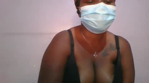 honey_beb online show from 09/21/25, 07:59