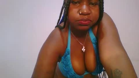 honey_beb online show from 11/06/25, 05:19