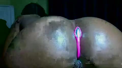 Honey-Belle online show from 06/20/26, 07:55