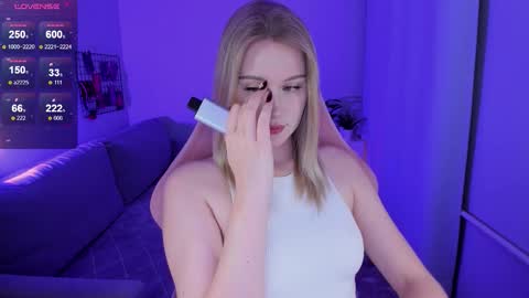 Tammy online show from 10/25/25, 09:20