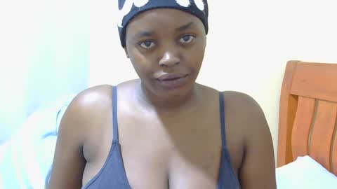 honey_caddy online show from 06/23/26, 04:43