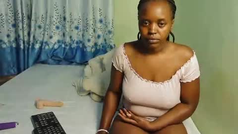 honey_caddy online show from 07/03/26, 04:02