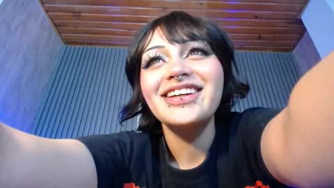 Honney online show from 12/17/24, 07:07