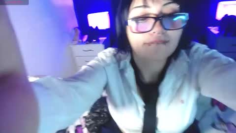 Honney online show from 01/22/25, 03:09