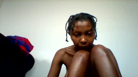 Snapshot of honey_dripx chatting on 06/30/26, 06:03 Peng online show from 06/30/26, 06:03