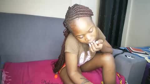 honey drop online show from 02/14/26, 12:18