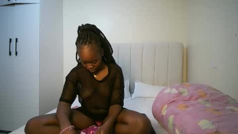 honey drop online show from 03/12/26, 11:27