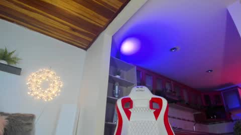 HONEY online show from 01/30/25, 10:51