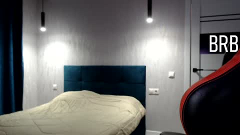 Snapshot of honey_furry chatting on 12/09/24, 06:57 Wolfy online show from 12/09/24, 06:57