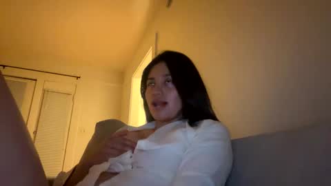 honey_laila online show from 02/16/25, 06:10