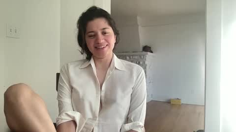 honey_laila online show from 03/09/25, 12:21