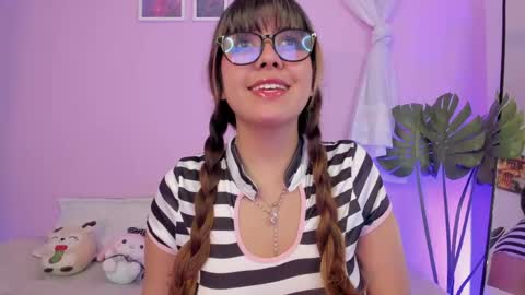 Milenka online show from 04/25/26, 05:54