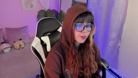 Milenka online show from 05/08/26, 07:08