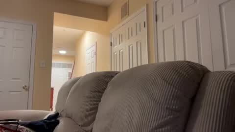 Snapshot of honey_man14 chatting on 12/17/24, 08:34 honey_man14 online show from 12/17/24, 08:34