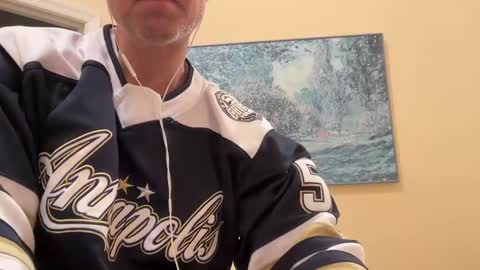 Snapshot of honey_man14 chatting on 12/18/24, 06:03 honey_man14 online show from 12/18/24, 06:03