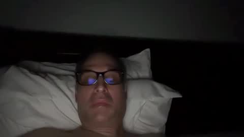 Snapshot of honey_man14 chatting on 12/24/24, 08:38 honey_man14 online show from 12/24/24, 08:38