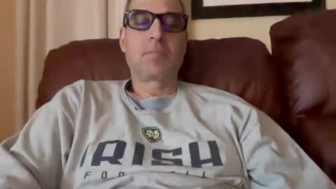 Snapshot of honey_man14 chatting on 01/19/25, 12:28 honey_man14 online show from 01/19/25, 12:28