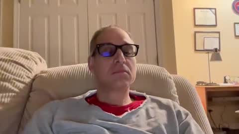 Snapshot of honey_man14 chatting on 01/22/25, 04:55 honey_man14 online show from 01/22/25, 04:55