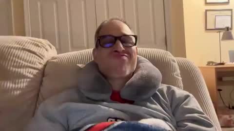 Snapshot of honey_man14 chatting on 01/23/25, 05:02 honey_man14 online show from 01/23/25, 05:02