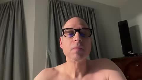 Snapshot of honey_man14 chatting on 01/27/25, 10:06 honey_man14 online show from 01/27/25, 10:06