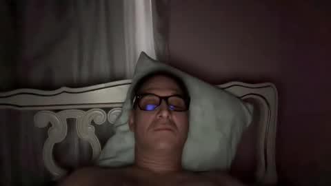 Snapshot of honey_man14 chatting on 02/13/25, 08:45 honey_man14 online show from 02/13/25, 08:45