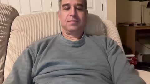 Snapshot of honey_man14 chatting on 02/18/25, 04:04 honey_man14 online show from 02/18/25, 04:04