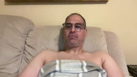 Snapshot of honey_man14 chatting on 10/08/25, 08:01 honey_man14 online show from 10/08/25, 08:01