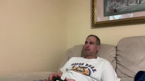 Snapshot of honey_man14 chatting on 10/20/25, 03:29 honey_man14 online show from 10/20/25, 03:29