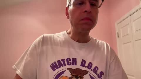 Snapshot of honey_man14 chatting on 10/21/25, 07:03 honey_man14 online show from 10/21/25, 07:03