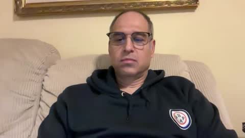 Snapshot of honey_man14 chatting on 10/30/25, 01:07 honey_man14 online show from 10/30/25, 01:07