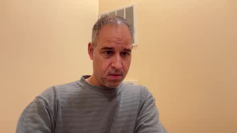 Snapshot of honey_man14 chatting on 12/05/25, 03:41 honey_man14 online show from 12/05/25, 03:41