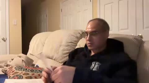 honey_man14 online show from 12/17/25, 03:12