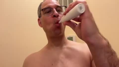 honey_man14 online show from 02/13/26, 06:48