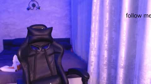 honey_sunset online show from 11/03/25, 10:21