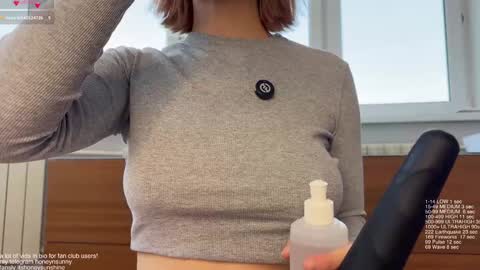 Snapshot of honey_sunshine chatting on 03/13/26, 12:23 Jenyanew vid how I squirt in forest in bio online show from 03/13/26, 12:23