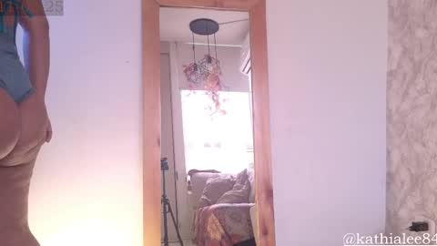 Honey-Sweett online show from 02/11/25, 06:33