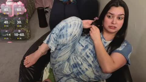 Snapshot of honey_tia chatting on 04/13/26, 03:01 Tia online show from 04/13/26, 03:01