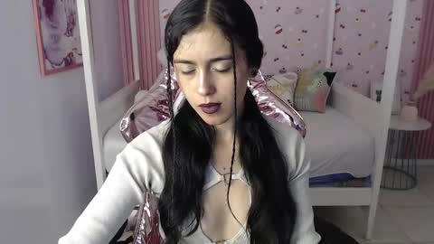 HONEY  online show from 12/26/24, 01:21